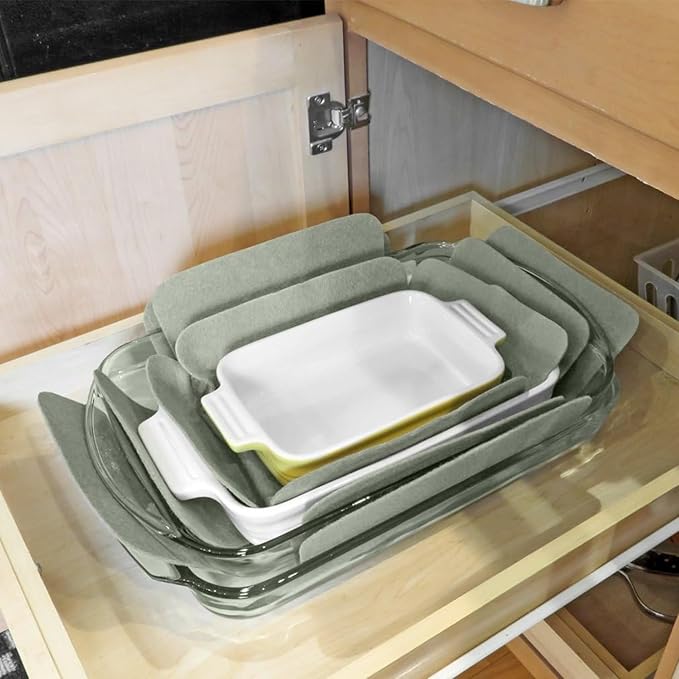Evelots Bakeware/Cookware Scratch Protectors-Pots/Pan/Dish Dividers-Set of 12 - Two Large Sizes-Extra Thick Felt - Prevent Chips and Cracks When Stacking
