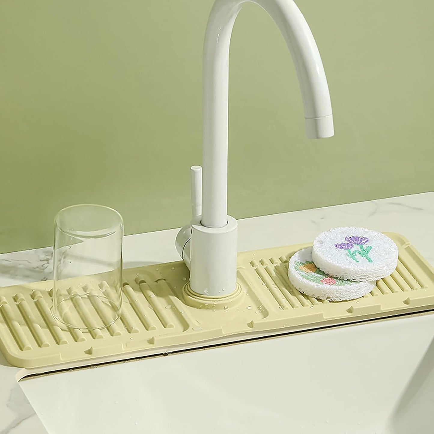 Faucet Mat for Kitchen Sink - 2024 Upgraded Premium Silicone Splash Guard with Fast Drying Properties - Protective Sink Tray Ideal for Stone Sinks in Kitchen & Bathroom (2, Green)