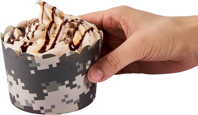 Restaurantware Baking Cups 200 Pack of 10 oz Paper Cupcake Liners Greaseproof Scalloped Oven-Safe Elegant Dessert Muffin Cups Disposable for Parties