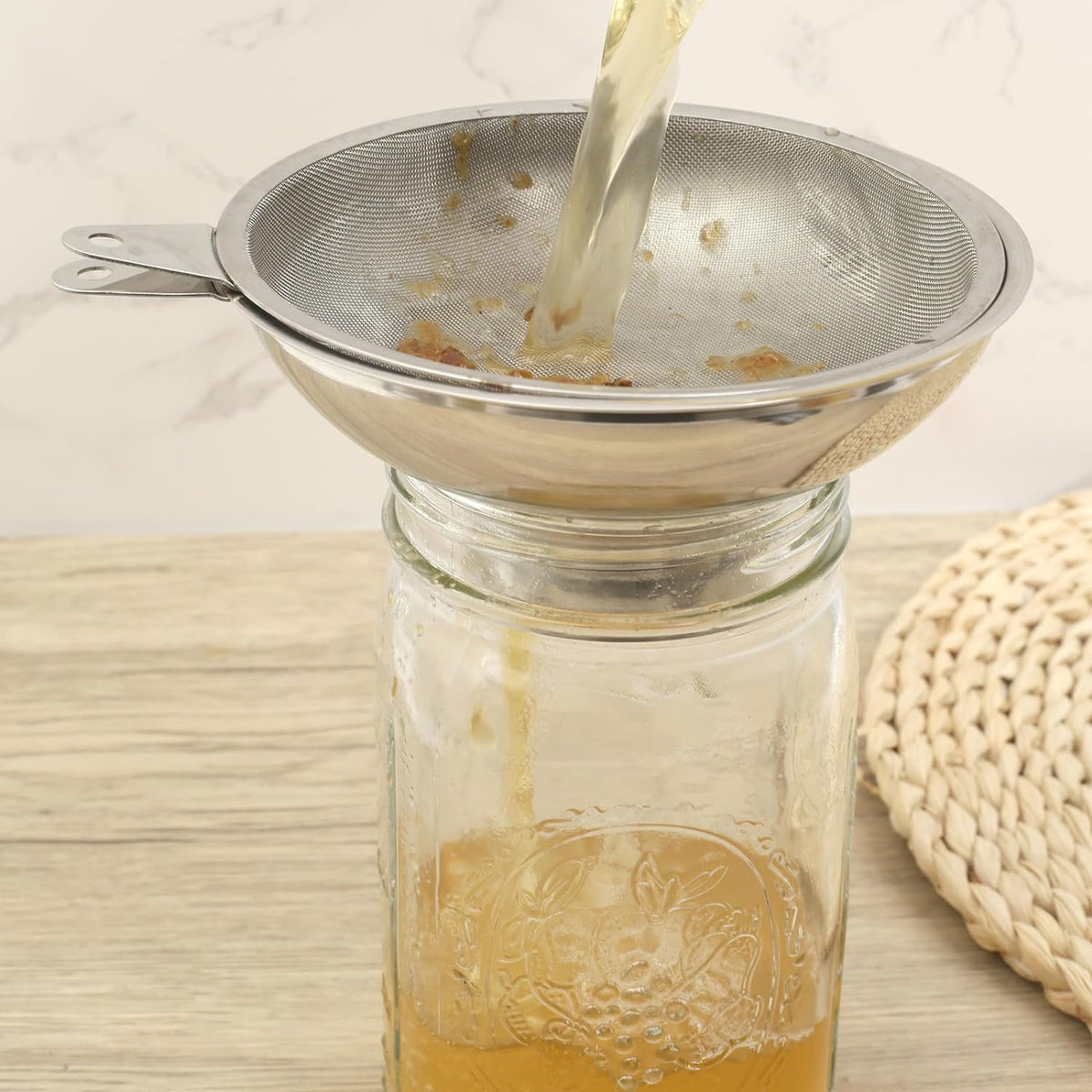 Canning funnel with stainless steel filter for wide mouth Mason jars - Kitchen filling stainless steel wide mouth funnel（for wide mouth Mason jars）