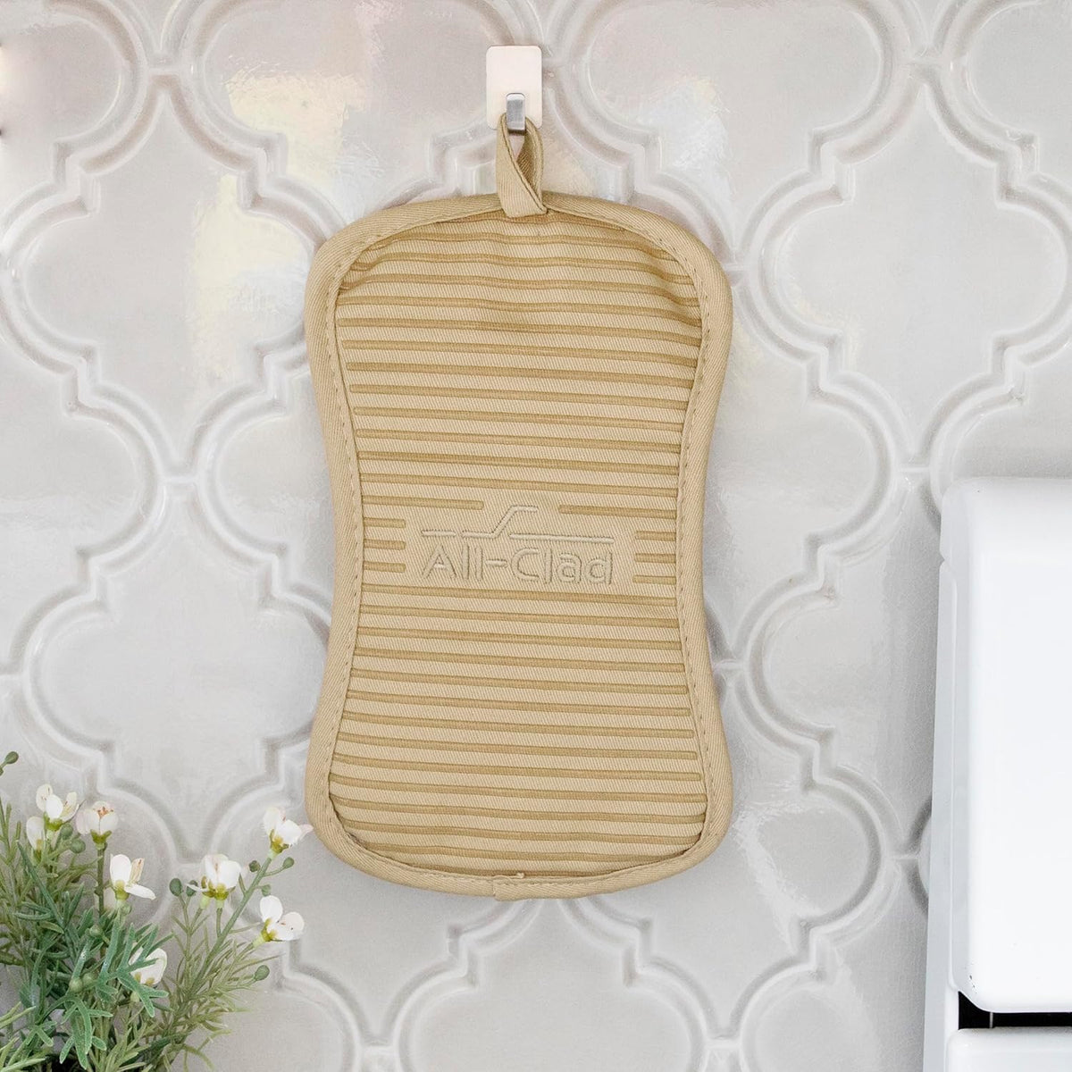 All-Clad Premium Pot Holder & Hot Pad: Heat Resistant to 500 Degrees - 100% Cotton, 10"x6.25" Hot Pad for Kitchen and Barbeque, 4-Pack, Cappuccino