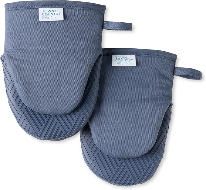 Town & Country Basics Basketweave Soft Silicone Mini Oven Mitt 2-Pack Set, Heat Resistant up to 500F, Flexible Silicone, Non-Slip Grip, Blue, 5.5"x8"