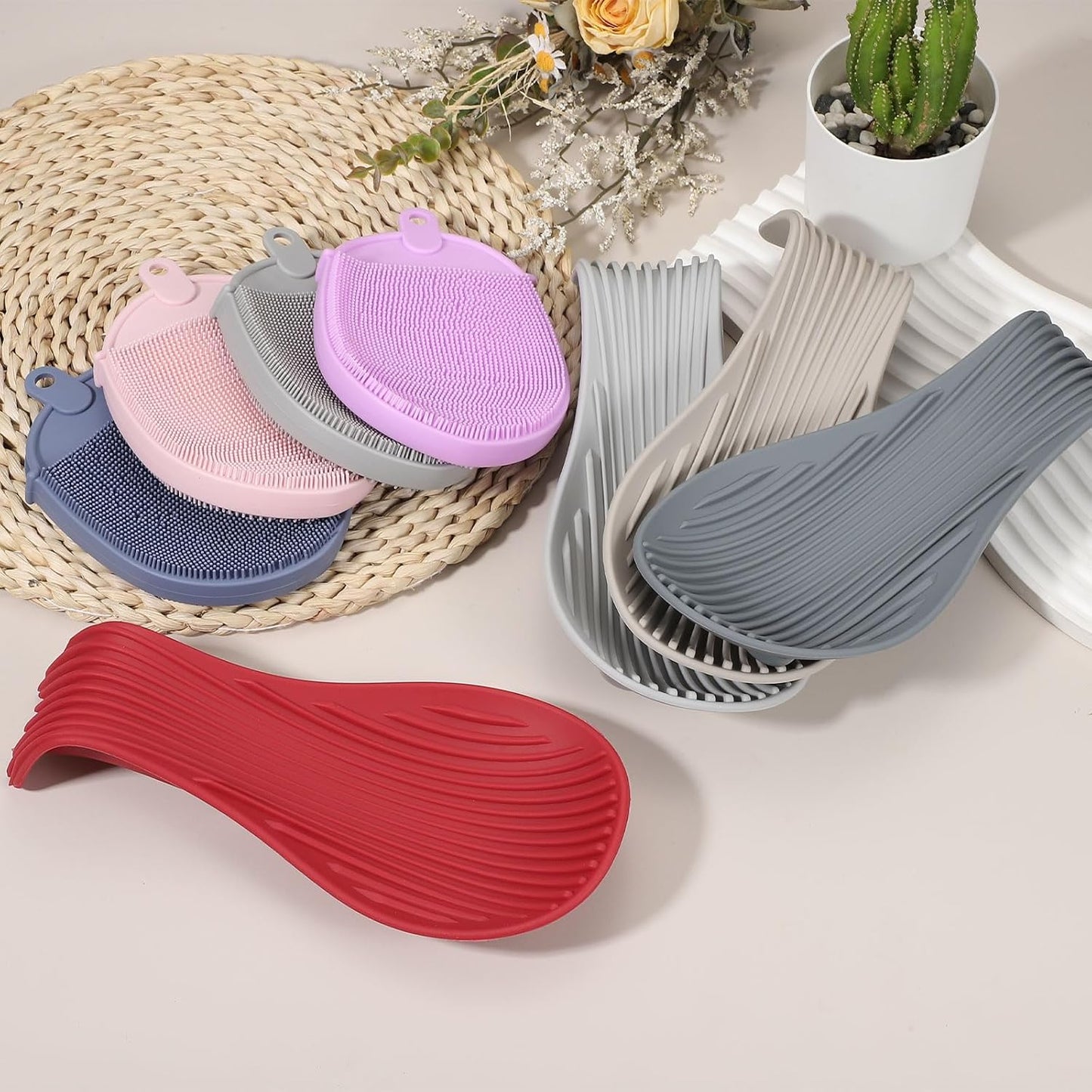 uxcell 1 Set Silicone Spoon Rest for Stove Top, Silicone Spoon Holder for Cooking Spatula, Ladle, Brush Khaki/Pink